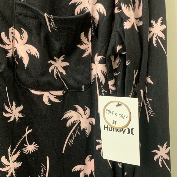 Hurley NWT long sleeve sleepwear pajama with button and left front pocket - Picture 4 of 5